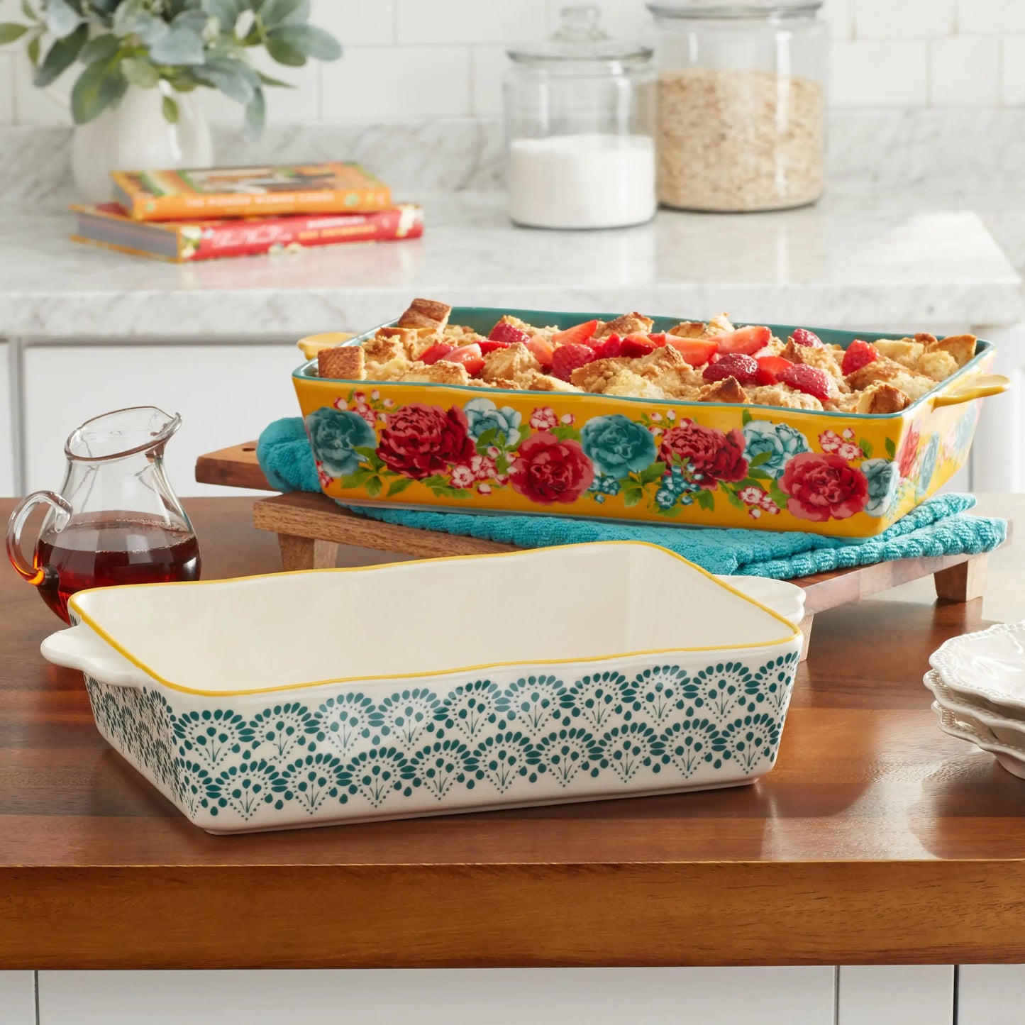 2-Piece Ceramic Bakeware Set Perfect for Any Delicious Dessert or Hearty Casserole